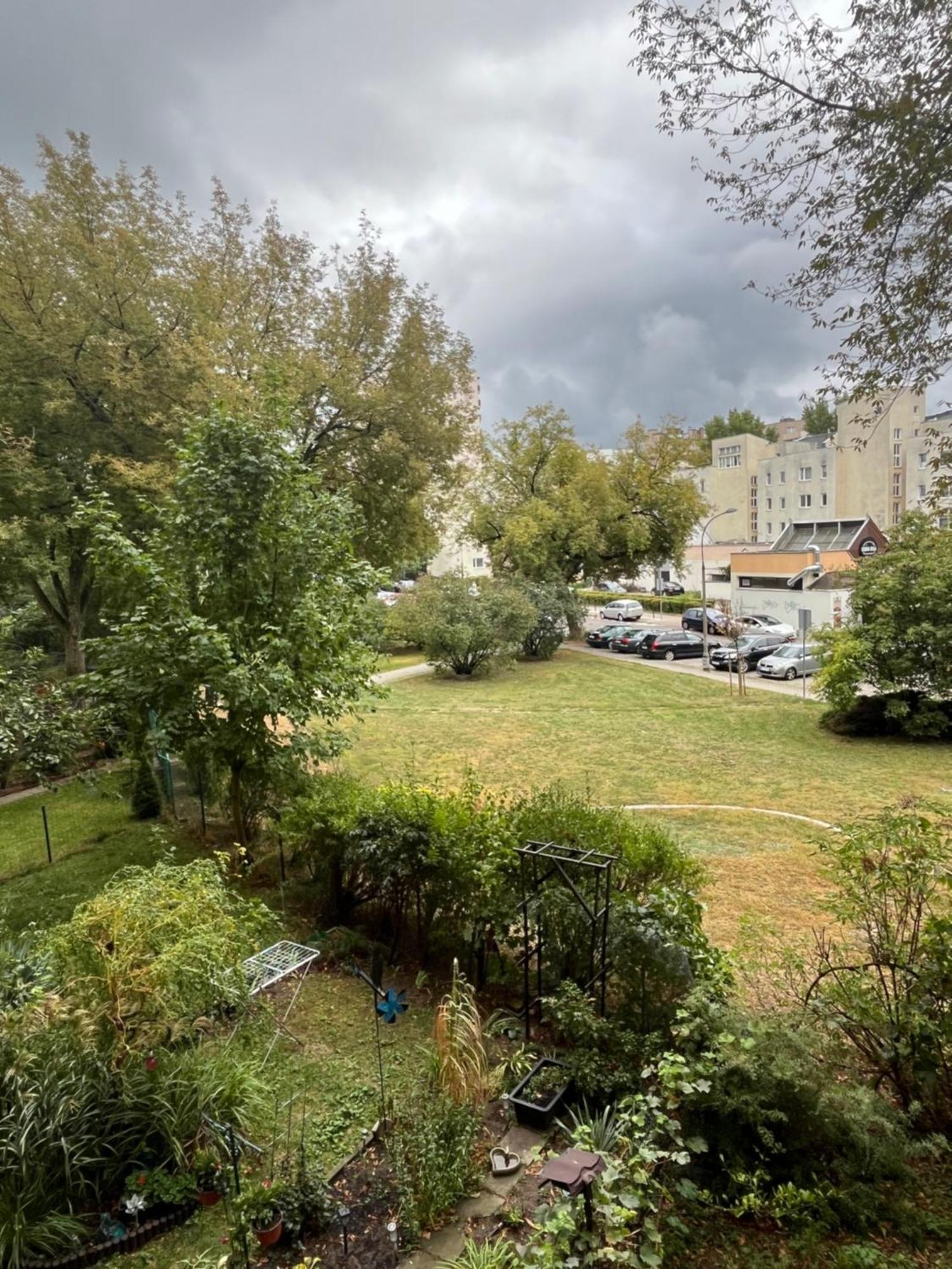 Apartament- Metro Trocka Varsovie Extérieur photo
