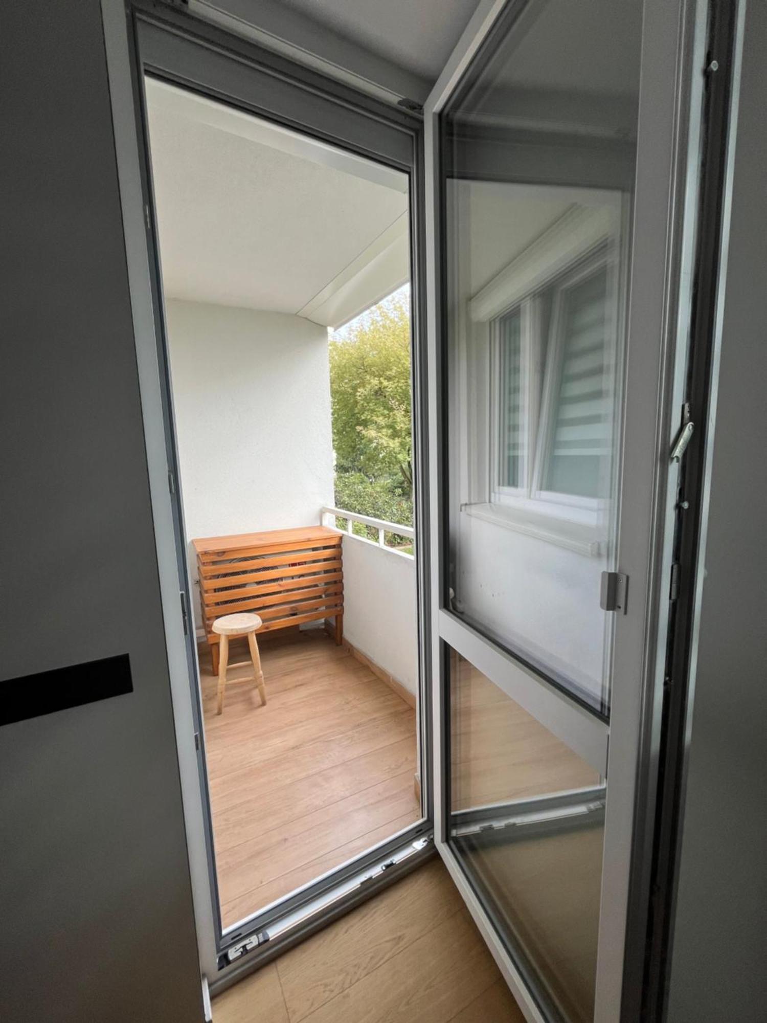 Apartament- Metro Trocka Varsovie Extérieur photo